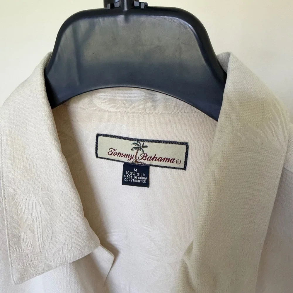 Tommy‎ Bahama Mens M Ivory 100% Silk Jacquard Palm Tree Short Sleeve Camp Shirt
